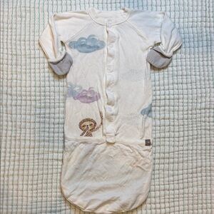 Goumi X Slumberkins Baby Gown